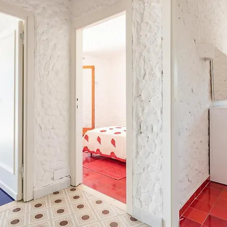 Welcomely - Lisa Apartment